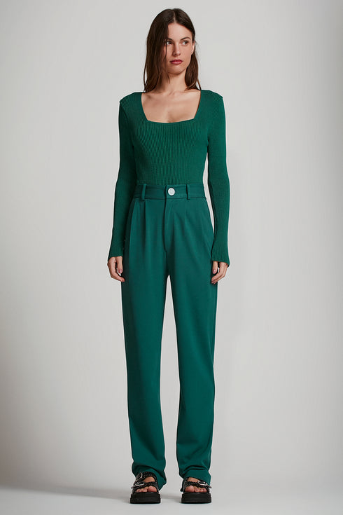 BLUSA DECOTE QUADRADO TRICÔ VERDE